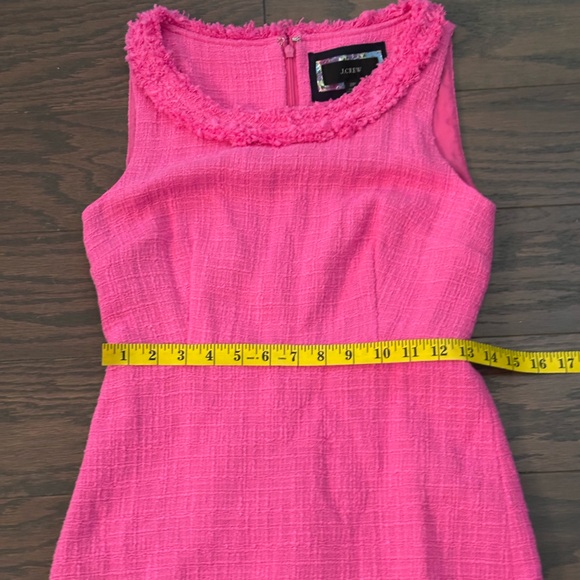 J.Crew sleeveless fuchsia Tweed Sheath Dress Fringe Trim Size 2 Petite - Picture 6 of 9